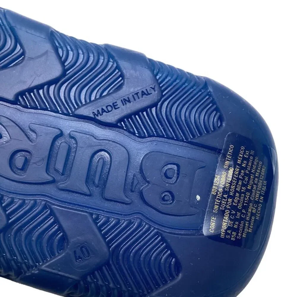 Burberry Stingray Charm-Embellished Slide Sandals in Blue Rubber